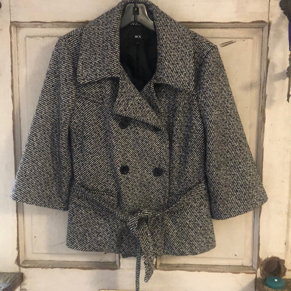 BCX Black and White Double Breasted Jacket 3/4 length sleeve Short SZ La…